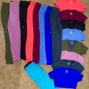 Barco scrubs — ALL XS